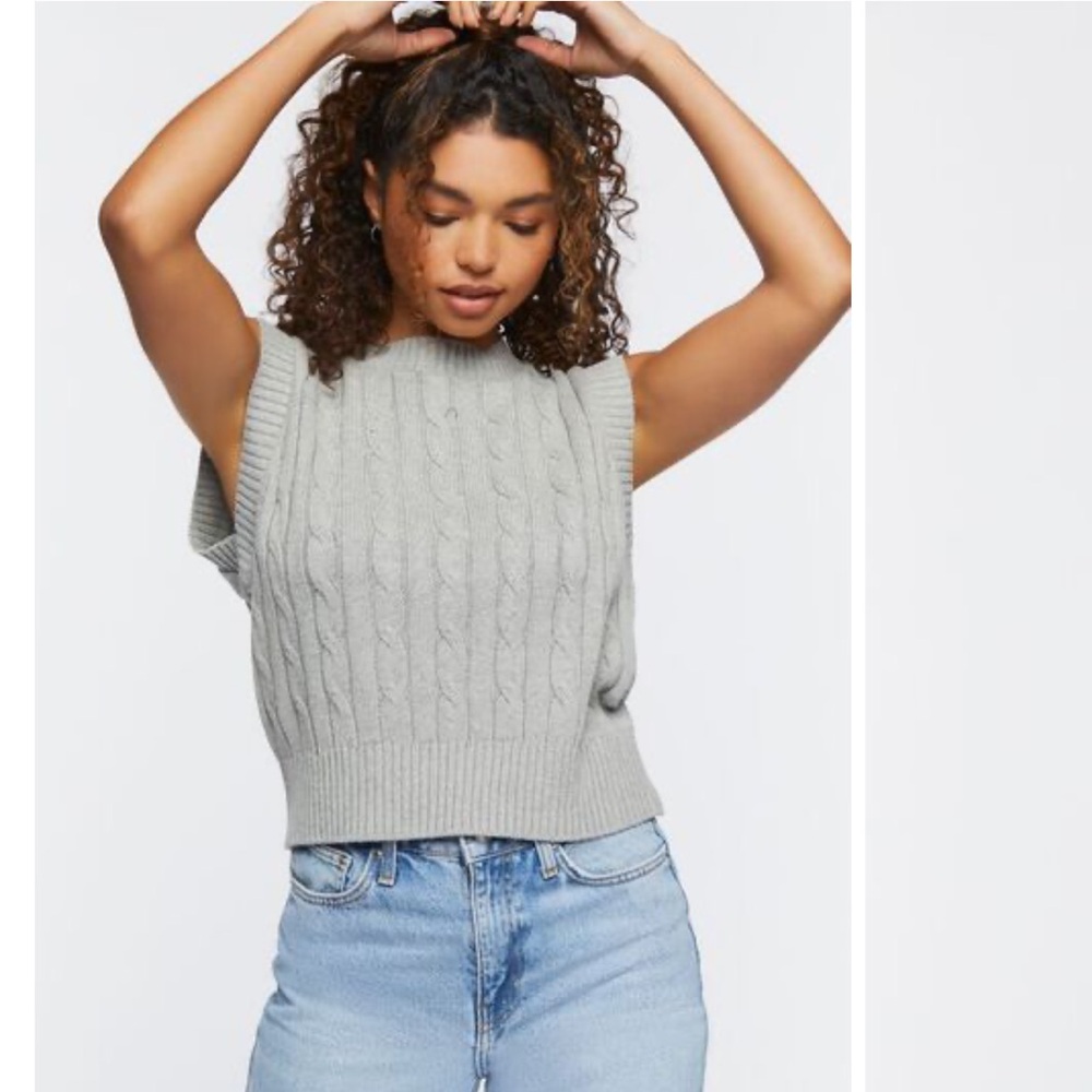 Cupcakes and cashmere Cable Knit Sleeveless Sweater
